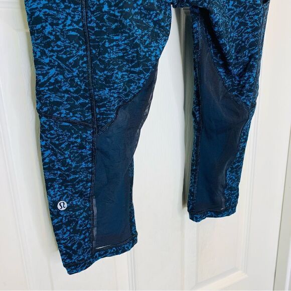 Lululemon Outrun 17" Crop Leggings Iced Wave Capri Black Size 6 - Picture 5 of 9